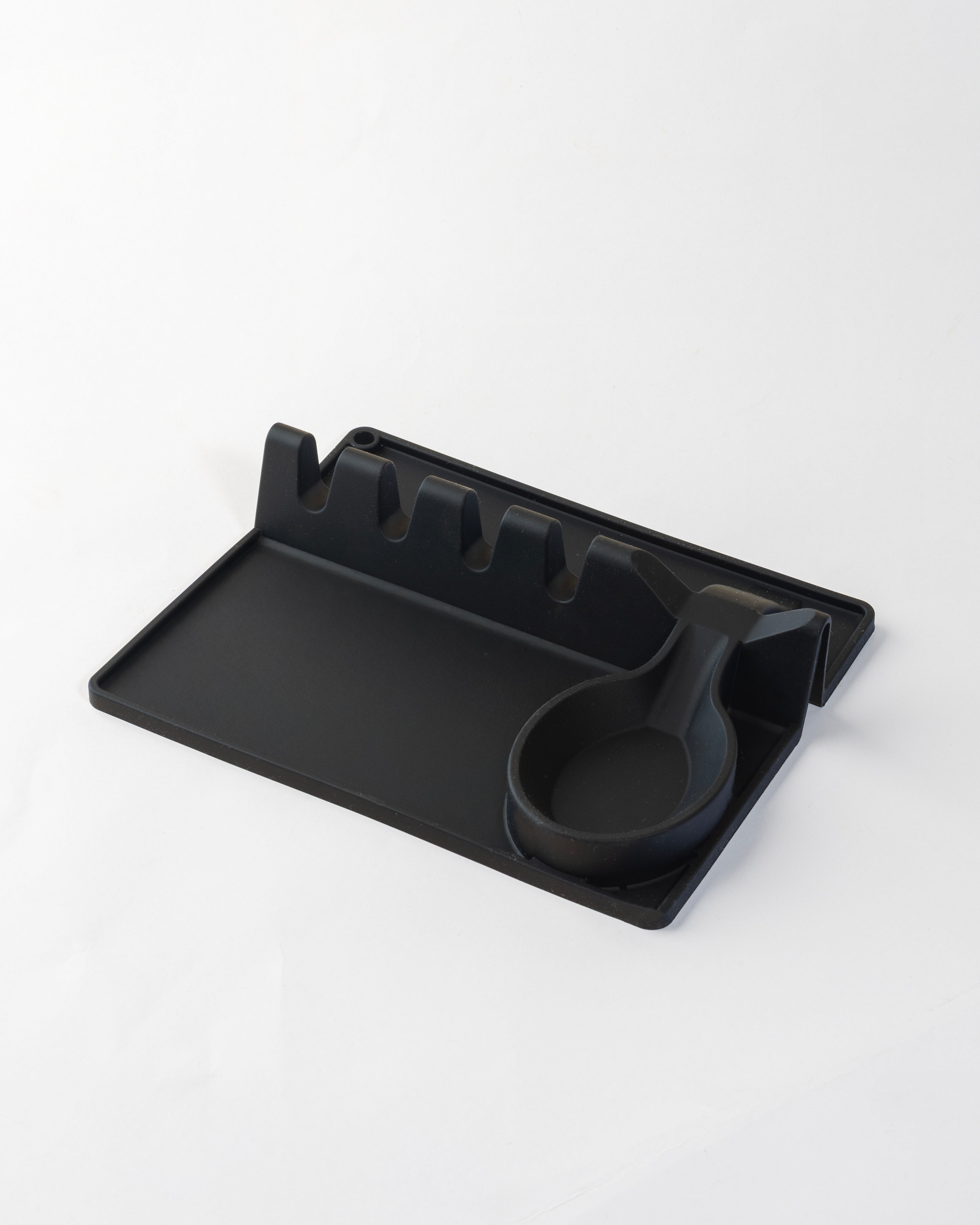 Silicone spoon rest with drip pad
